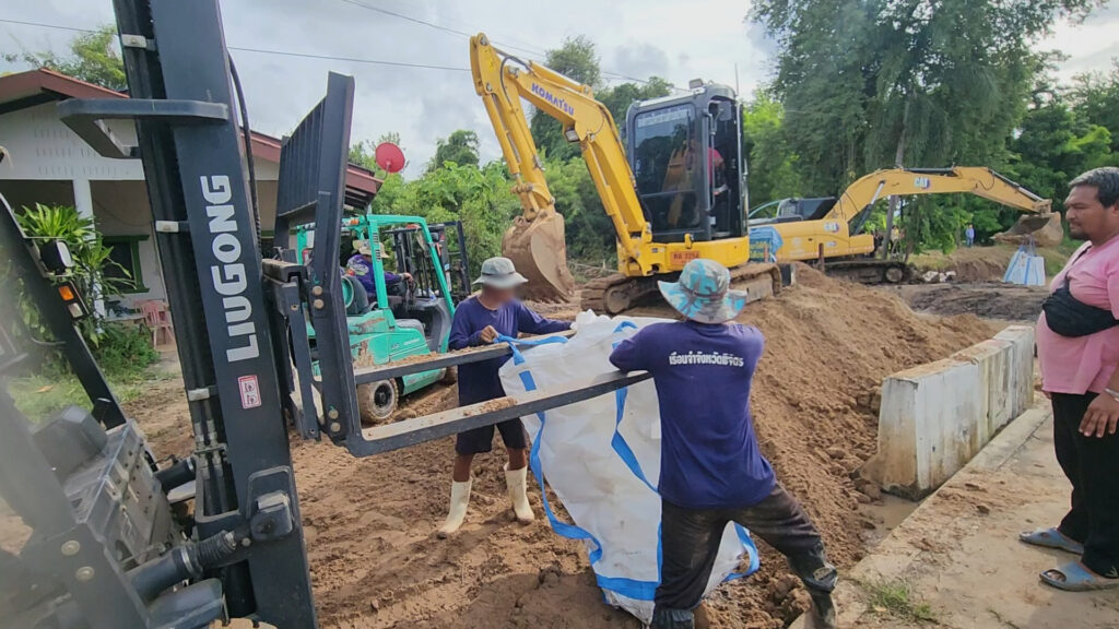 พิจิตรเตือน ลุ้นระทึกแม่น้ำน่าน 5 ทุ่ม คืนนี้ เพิ่มขึ้นสูงกว่าตลิ่ง