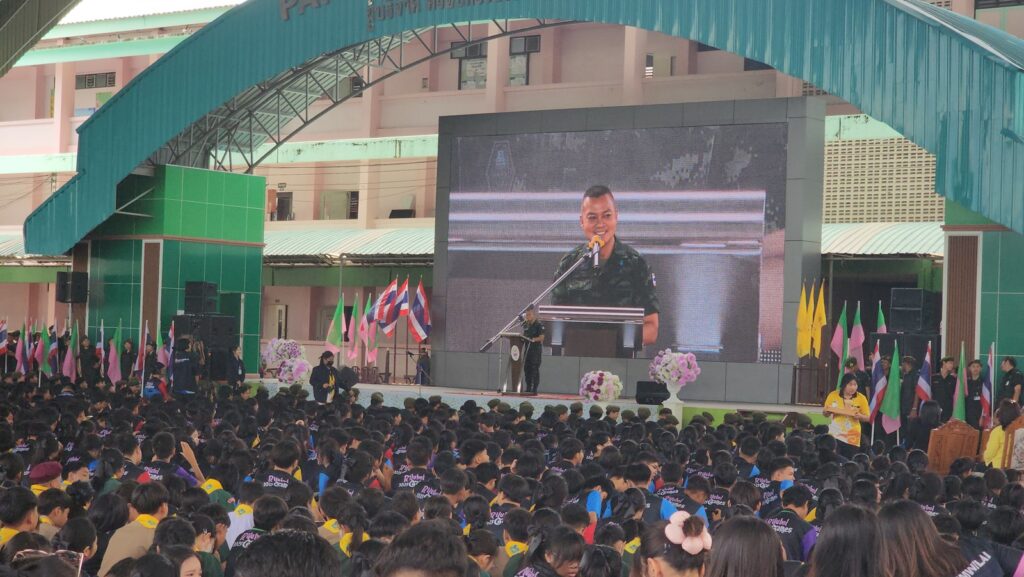 "บิ๊กกุ้ง" เห็นด้วย สร้างรั้วกำแพงกั้นชายแดนไทยกัมพูชา