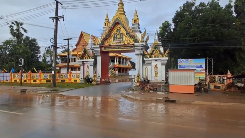 น้ำท่วม วัดปากแคว สุโขทัย ระดับน้ำลดลงแล้ว