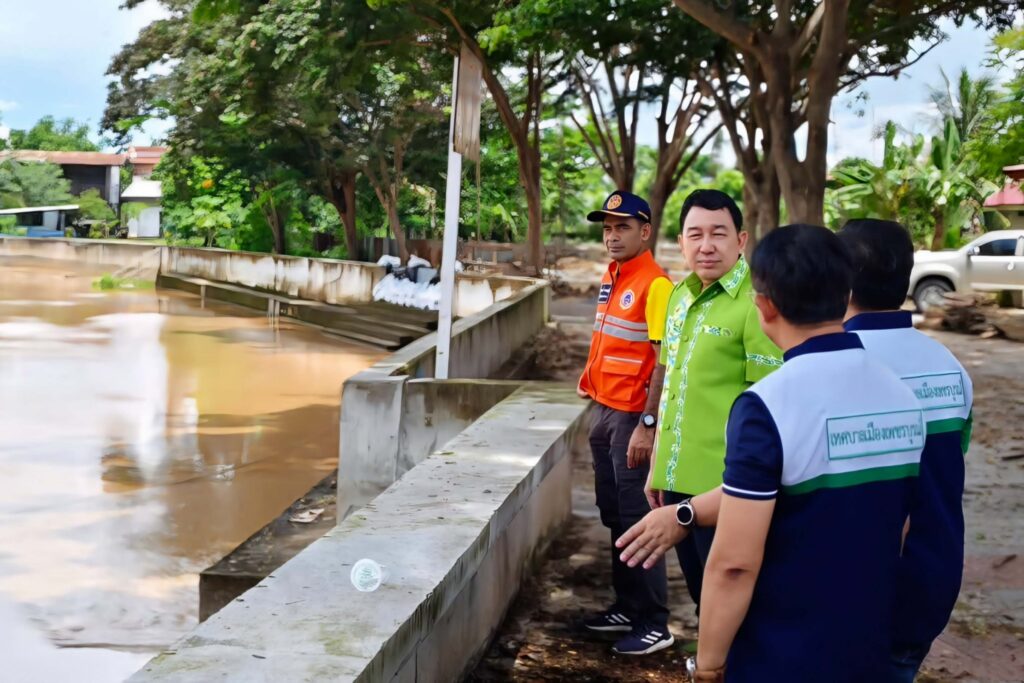 อำเภอเมืองเพชรบูรณ์ พร้อมตั้งรับมวลน้ำป่าสักไหลผ่าน