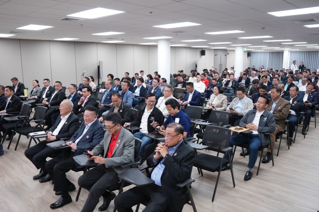 มีรายงานข่าวว่า มติปชน. โหวตให้ อนุทิน นั่งนายกฯคนที่ 32 นัดลงนามข้อตกลง 2 พรรคพรุ่งนี้