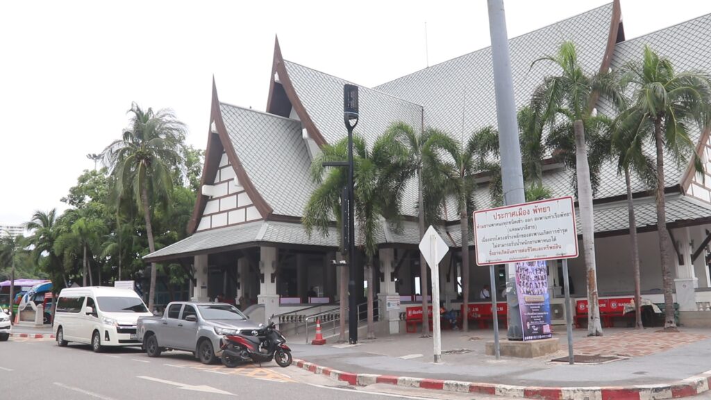 เมืองพัทยา เพิ่มที่นั่ง ปชช.-นทท.รอเรือไปเกาะล้าน