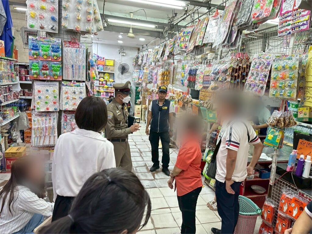 ตำรวจ ทลายเครือข่ายไฟแช็กปลอม เตือนเสี่ยงระเบิด