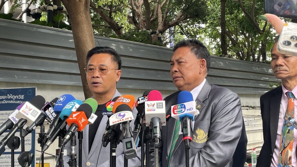 สุรทิน-ไทกร ถอนแจ้งความจับ ภูมิธรรม ข้อหา ม.112 แล้ว