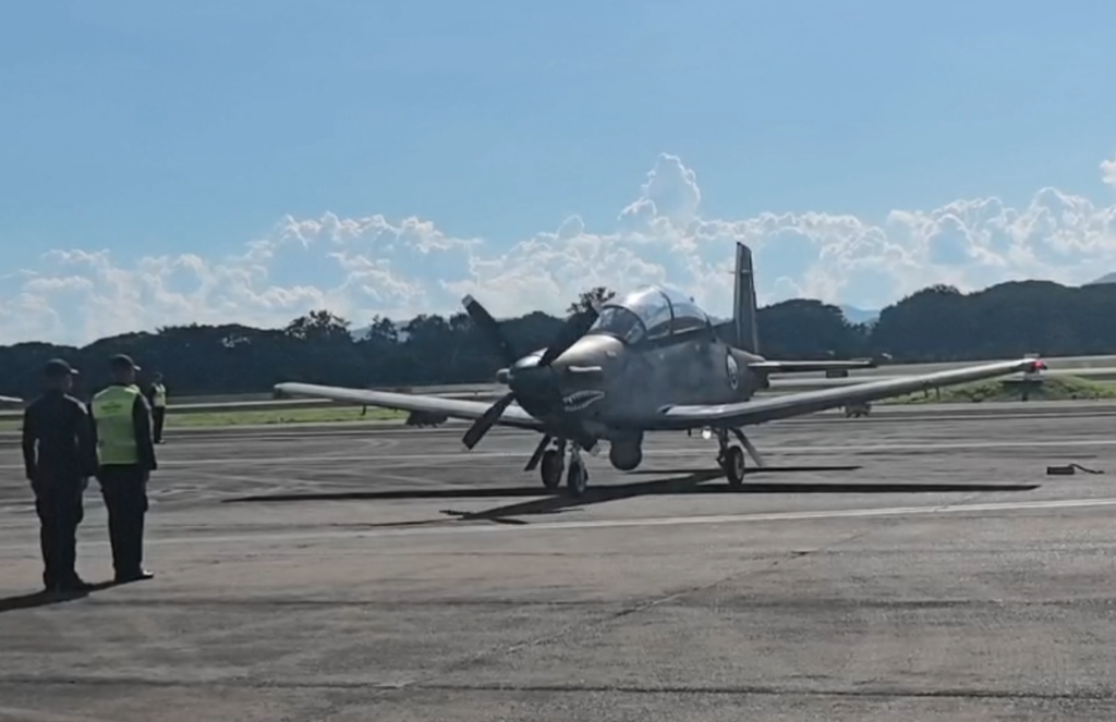 กองทัพอากาศ เปิดตัวเครื่องบินโจมตี AT-6TH