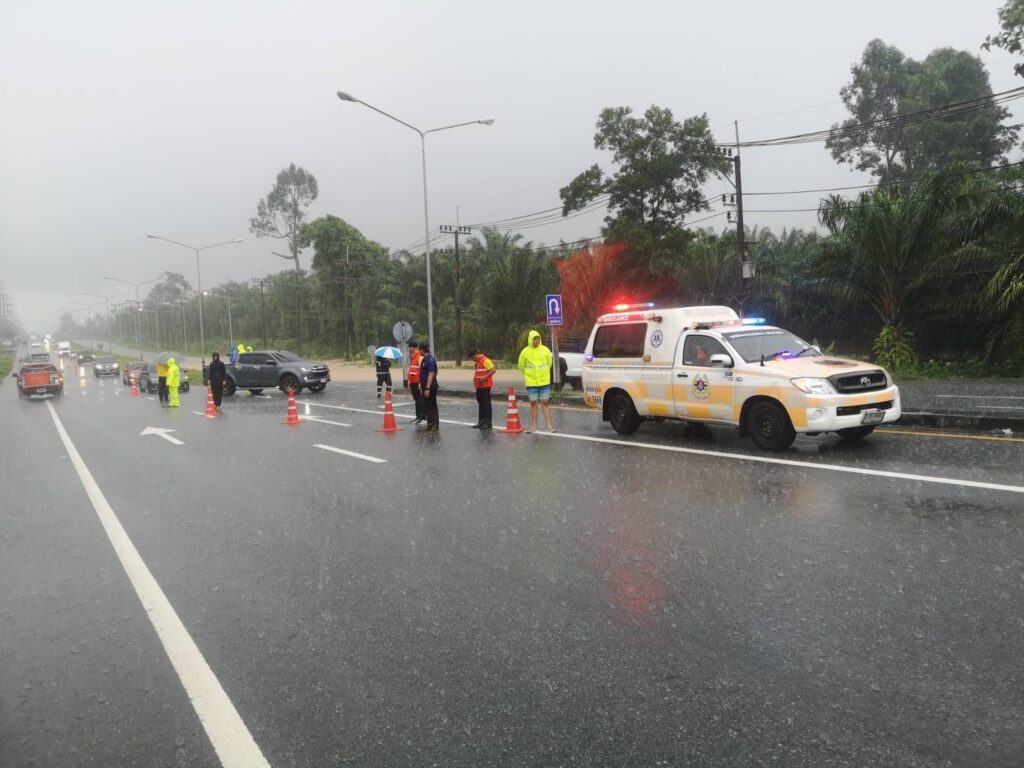 น้ำป่าจากเทือกเขาหลัก เขาโตน ไหลหลากท่วมหนักสุดรอบ20 ปี