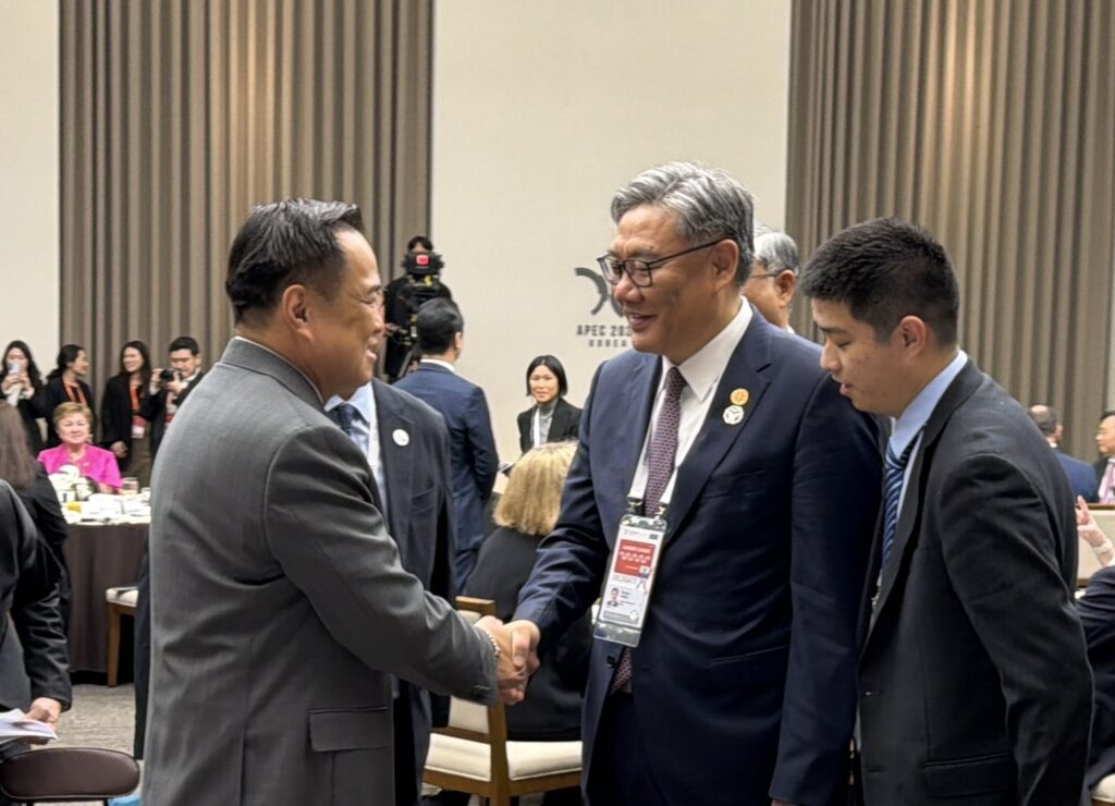 นายกฯร่วมผลักดัน เอเปคที่เปิดกว้างส่งเสริมการมีส่วนร่วม 