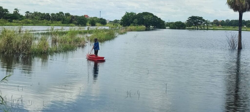 ชาวบ้านริมเจ้าพระยา ผวาซ้ำรอยปี 54 กรมชลเตรียมปล่อยน้ำเพิ่ม