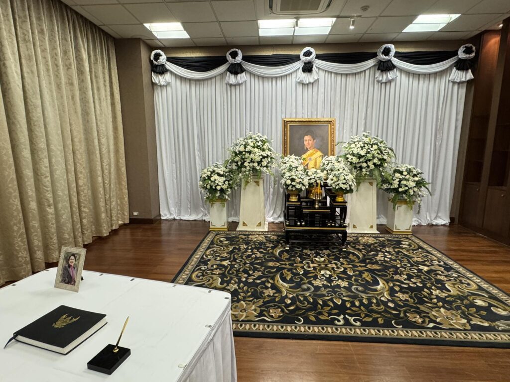 สถานทูตไทยทั่วโลก เปิดลงนามพระพันปีหลวงสวรรคต