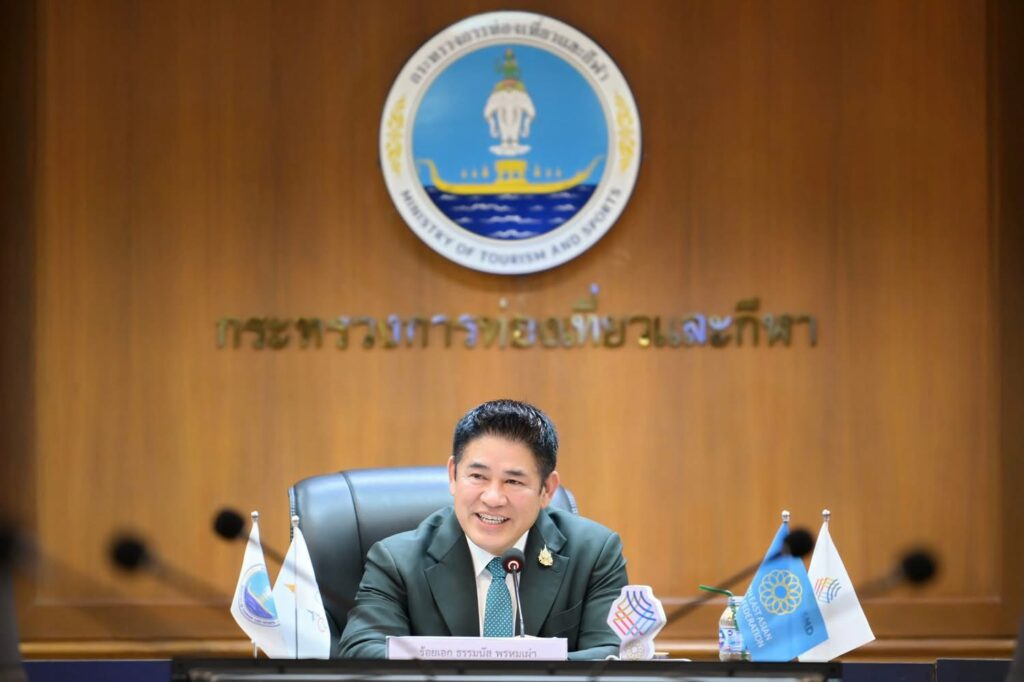 "ธรรมนัส" จ่อชง AOT ลดค่าบริการสนามบิน ฟื้นท่องเที่ยว