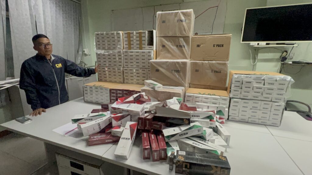 กรมศุลฯภ.4 จับบุหรี่ไฟฟ้า-บุหรี่เถื่อน-บาลากู่ มูลค่า106 ล้านบาท 