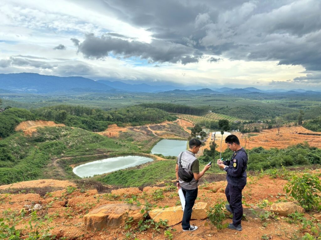 DSI ผนึกกำลังยึดคืนพื้นที่ป่าสงวนกว่า 100 ไร่คืนจากนายทุน