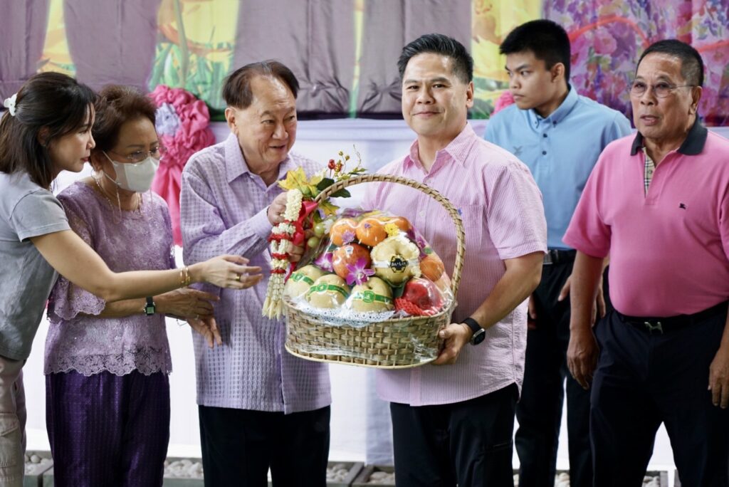 "วราวุธ" ลั่น! อยู่พรรคเดิม เตรียมประชุมใหญ่เดินหน้าสู่เลือกตั้ง 