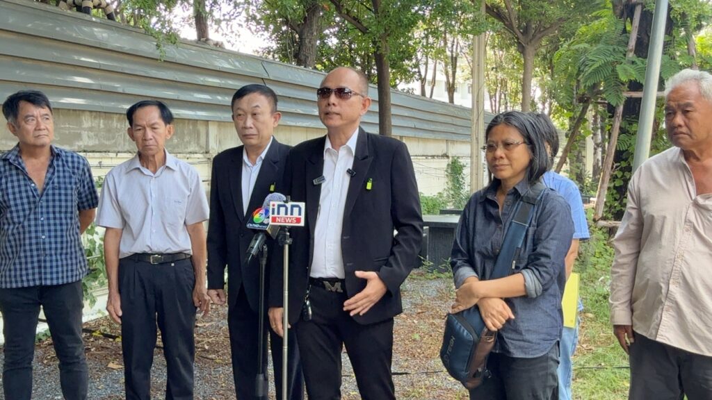 ชาวบ้าน ร้องสอบนักการเมืองท้องถิ่น รุกคลองสาธารณะ