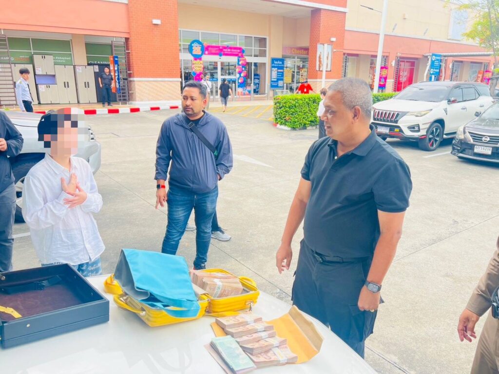 ตร.เพชรเกษม สกัดบัญชีม้า ยึดเงินสด 1.4 ล้าน