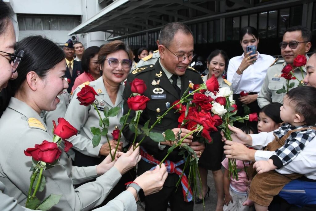 ผอ.อผศ. ส่งมอบหน้าที่ให้กับ รักษาการ ผอ.อผศ.