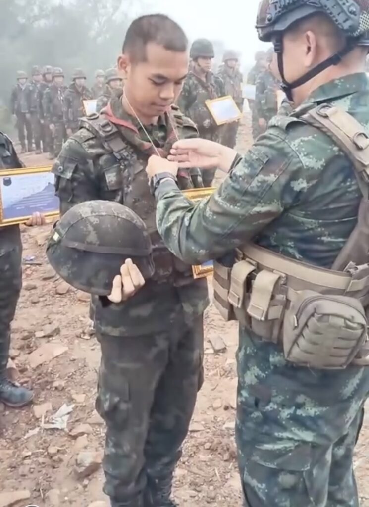 ประวัติศาสตร์! ทหารกล้าศึกเขมร ปลดประจำการบนภูมะเขือ