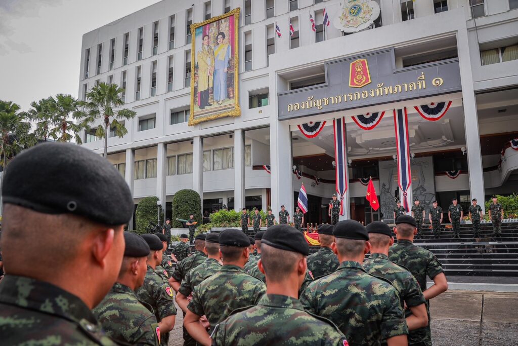 ทภ.1 ระดมสรรพกำลัง ช่วยผู้ประสบภัยน้ำท่วมอยุธยา