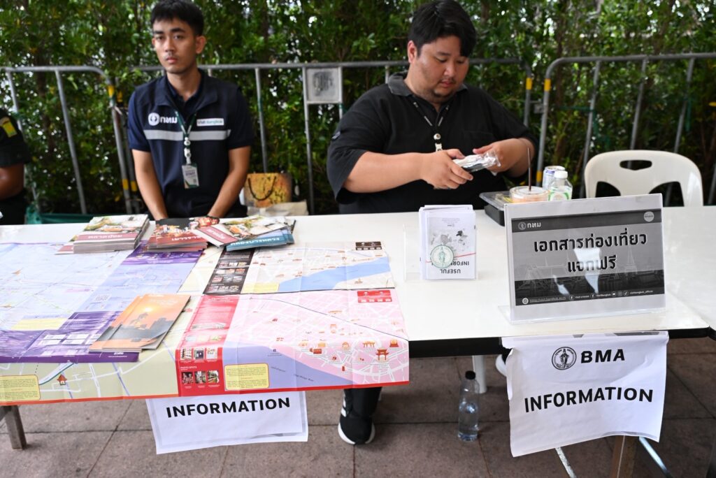 กทม.เร่งเตรียมรับ ปชช.หลั่งไหลถวายบังคมพระบรมศพพระพันปีหลวง