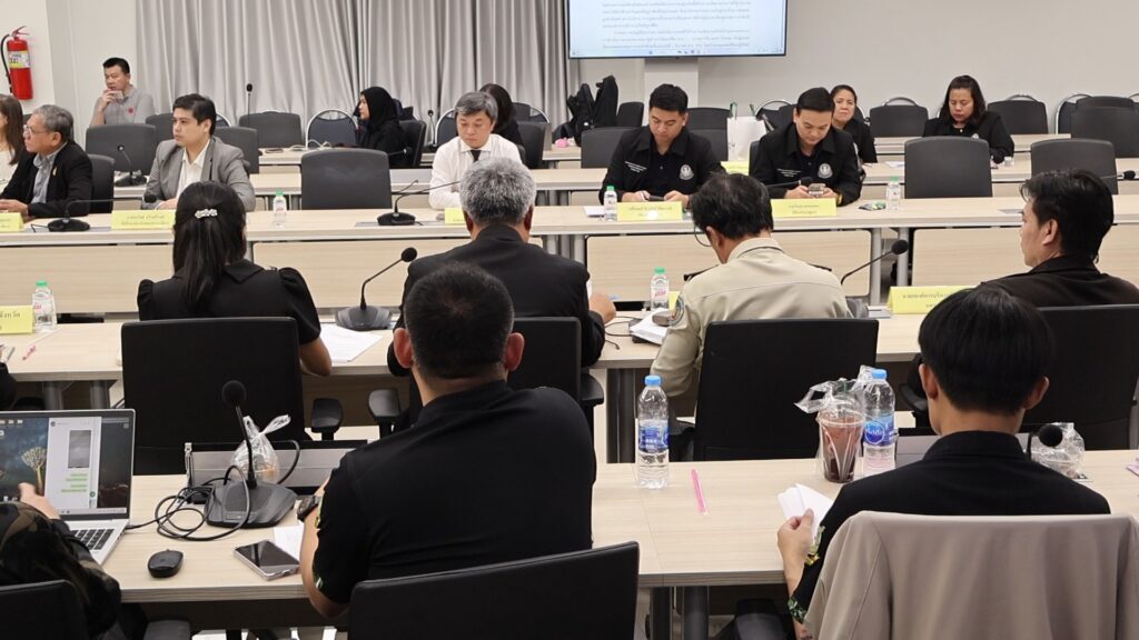 ผู้ว่าฯโคราช เตรียมนำปชช. 32 อำเภอ กราบพระบรมศพพระพันปีหลวง