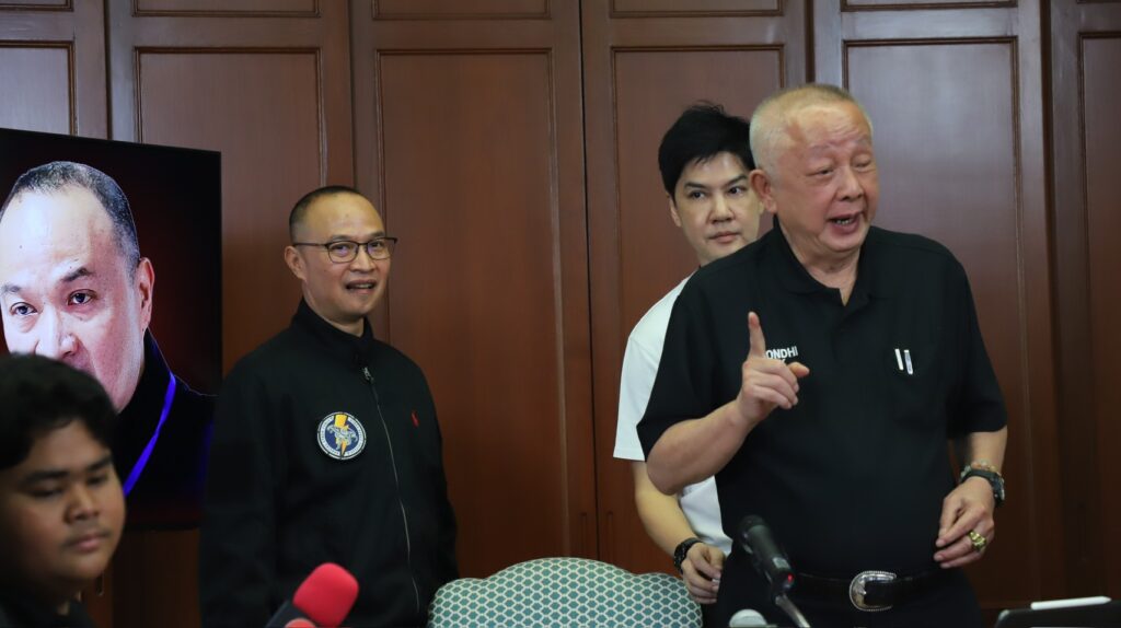 "ไตรรงค์" แจงทุกประเด็นที่ถูก "บิ๊กโจ๊ก" กล่าวหา