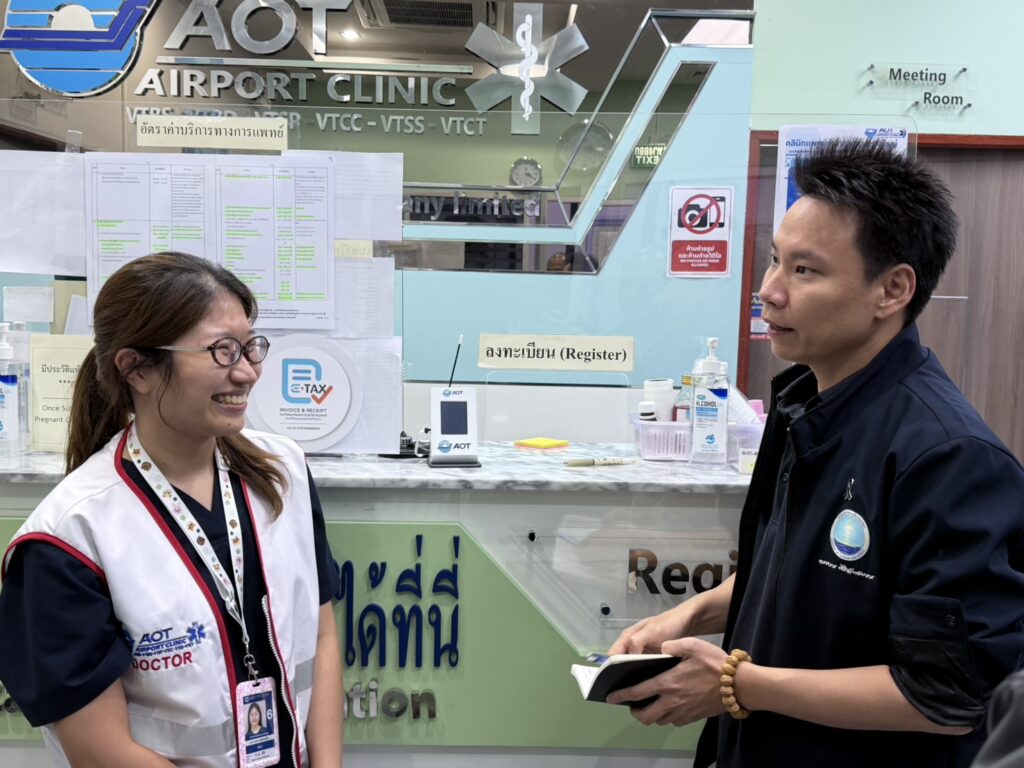  “รมว.อรรถกร” ลงพื้นที่หาดใหญ่ ดูแล นทท.ไทย–ต่างชาติ ติดค้างนับพัน