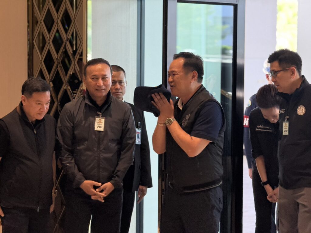 นายกฯนำทีมศก.บินหาดใหญ่ - "ศุภจี" ยันมีมาตรการช่วย