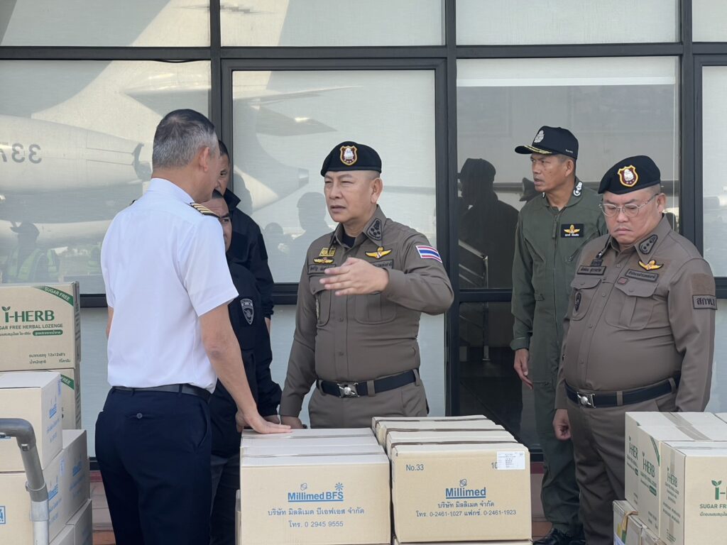 ผบ.ตร. บินด่วนลงภาคใต้ ดูแลผู้ประสบภัยน้ำท่วม