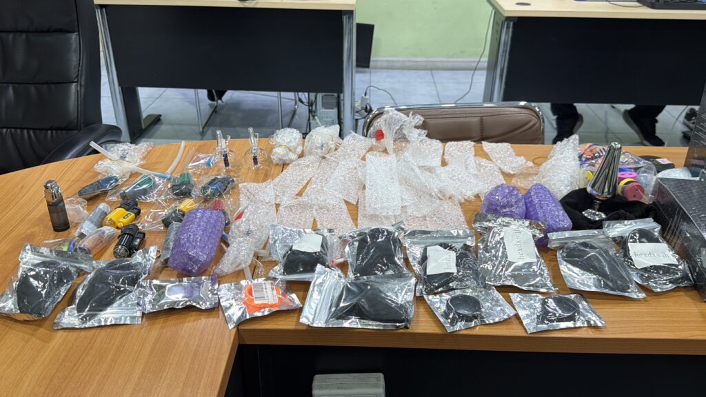 รวบเจ้าของเว็บ ขายเซ็กส์ทอยพัทยา ของกลางเพียบ