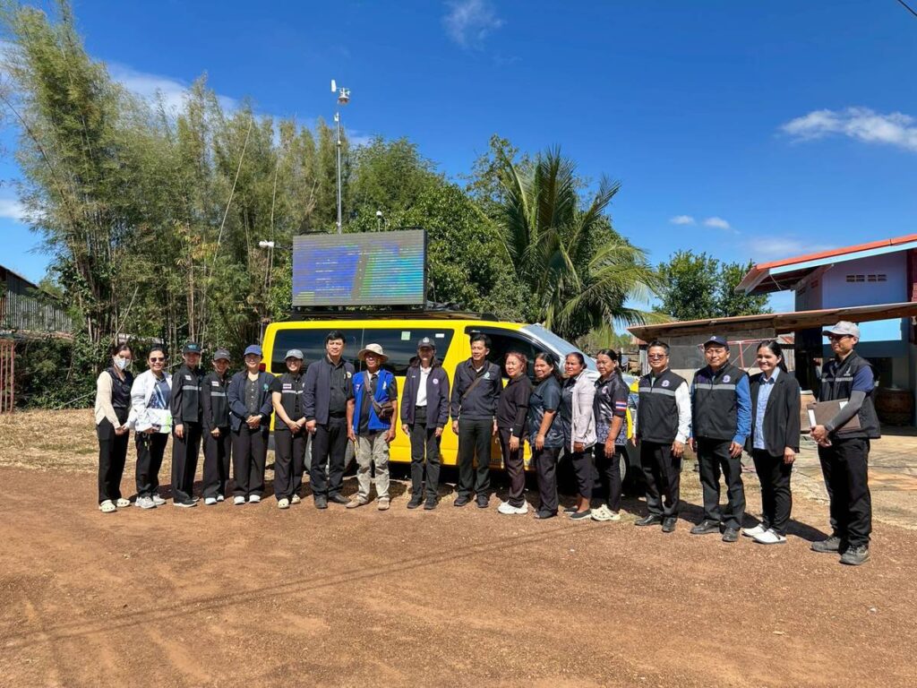 "ธนกร" สั่ง “ชุดเต็มเหนี่ยว” ส่งรถโมบายตรวจวัดคุณภาพอากาศเหตุบ่อขยะปราจีน