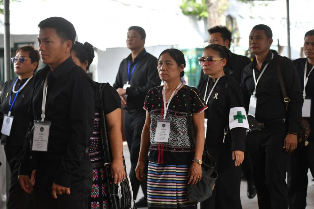 ประชาชนทั่วทุกภูมิภาค เข้ากราบถวายบังคมพระบรมศพพระพันปีหลวง
