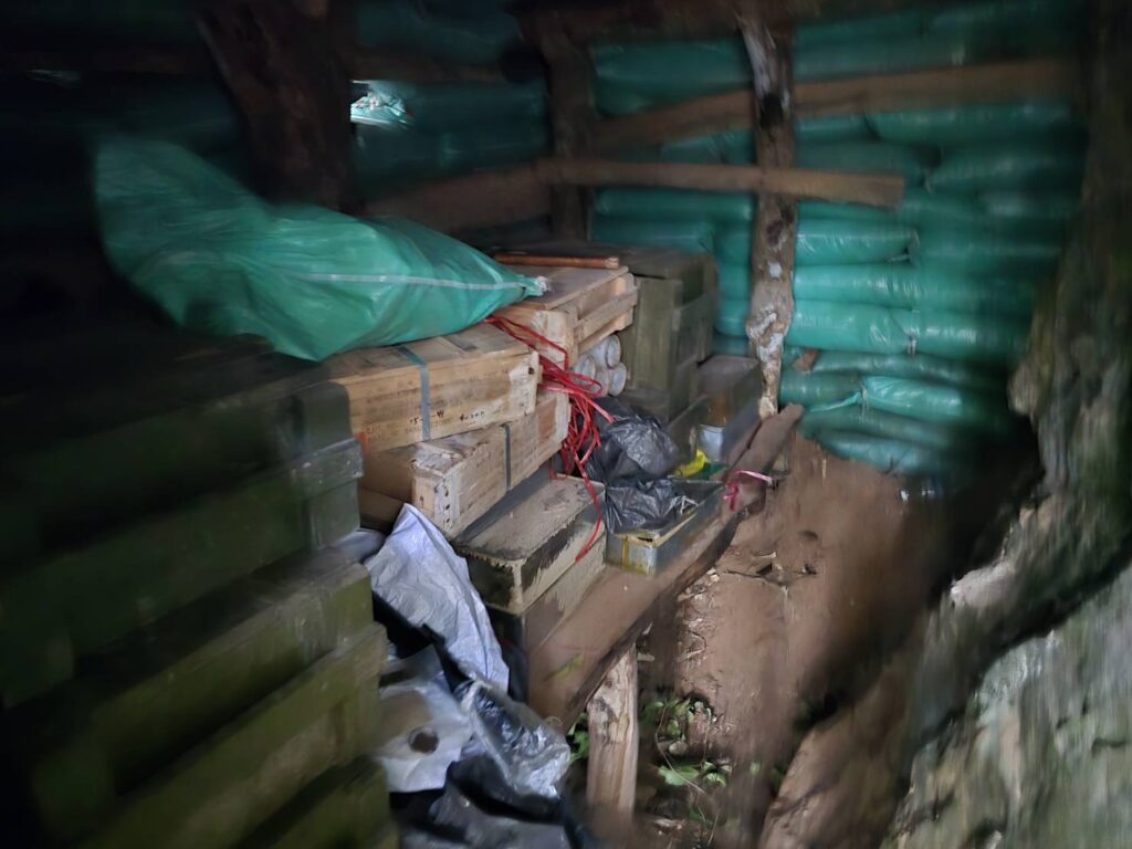 หลักฐานชัด! ฐานทหารกัมพูชาดคูเลต สร้างบังเกอร์ ยิงปืนใหญ่ รอบปราสาทคนา