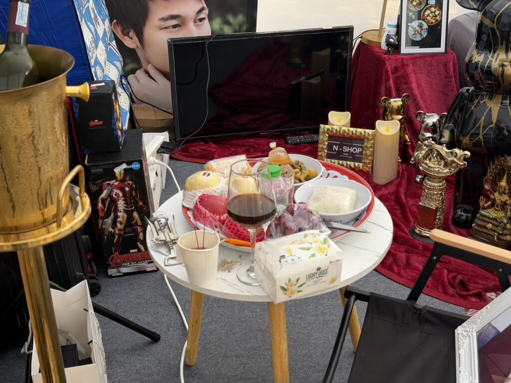 ครอบครัวจัดพิธี "เฮือนตาน" ให้ "นัทปง" ตามประเพณีเหนือ