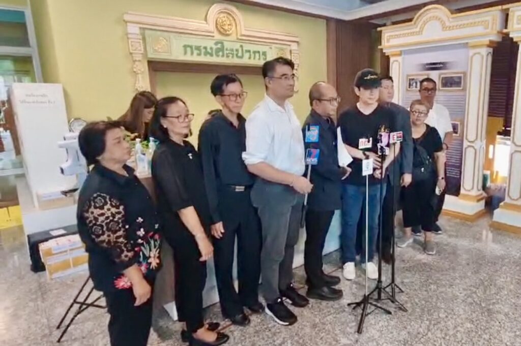 ร้องกรมศิลป์ เอาผิดพระสงฆ์ บุกรุกโบราณสถาน