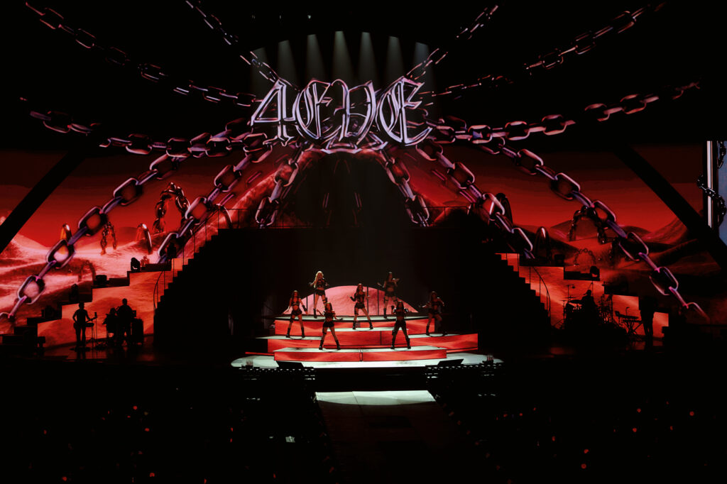 ปลดโซ่แห่งขีดจำกัด! ส่องความสำเร็จ “4EVE UNCHAINED