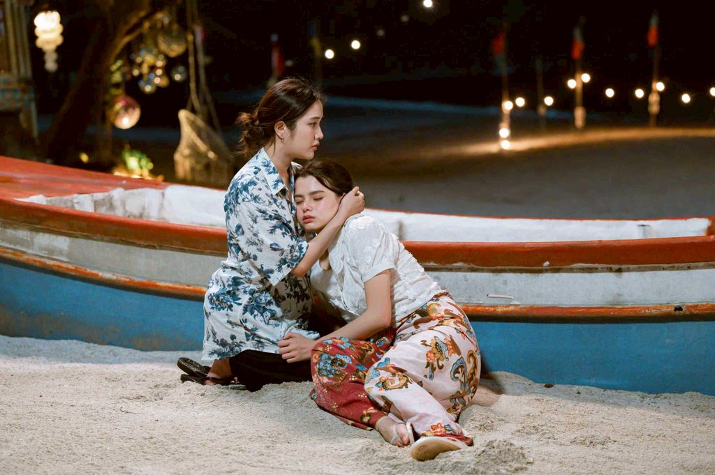 เสน่หาวาโย EP.5 รักเบ่งบานกลางทะเล!  “ฟรีน-เบ็คกี้” หวานฉ่ำก