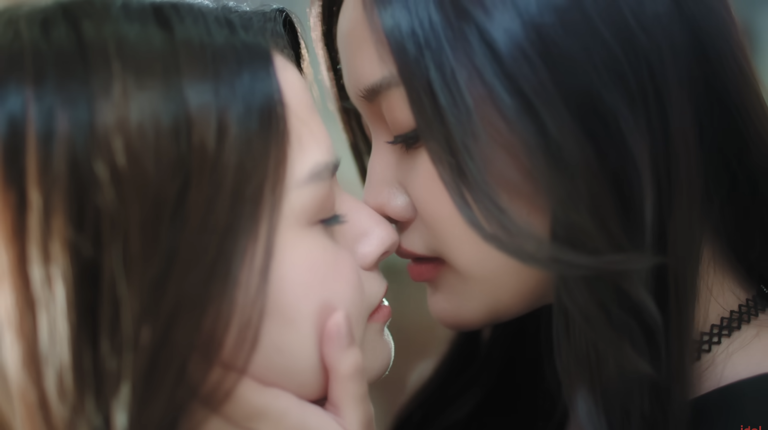 วันจูบสากล